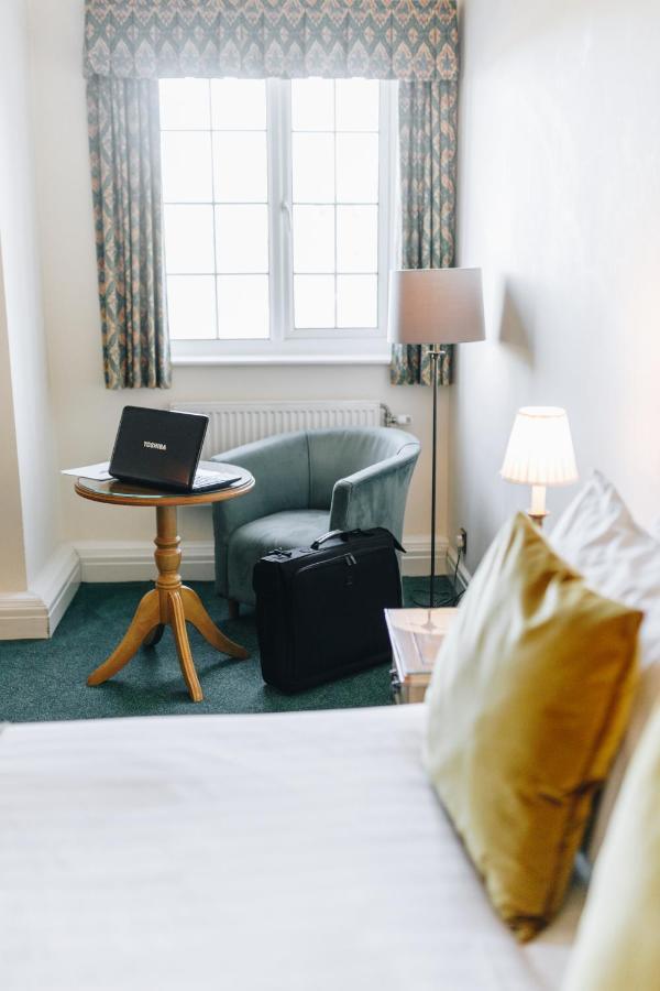 Hunters Lodge Hotel Кру Экстерьер фото